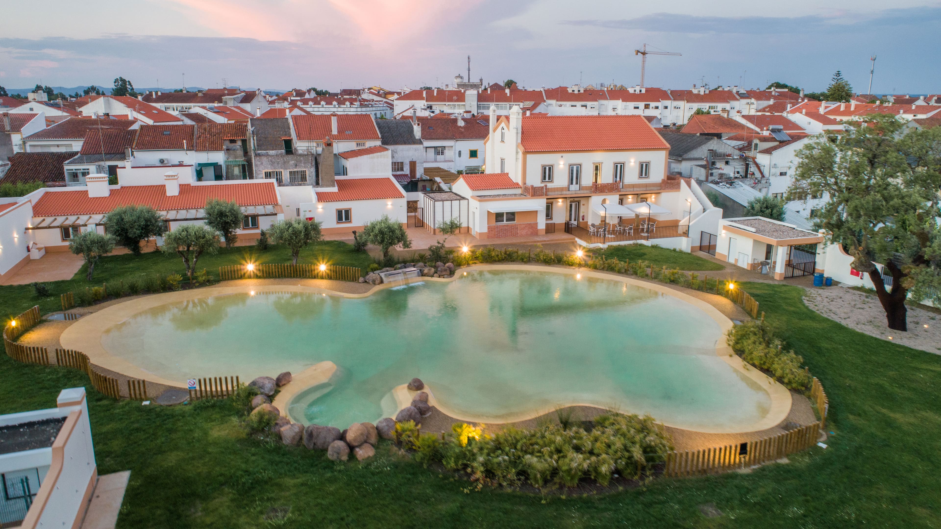 Casa das Artes e Eco-Laguna de Gavião