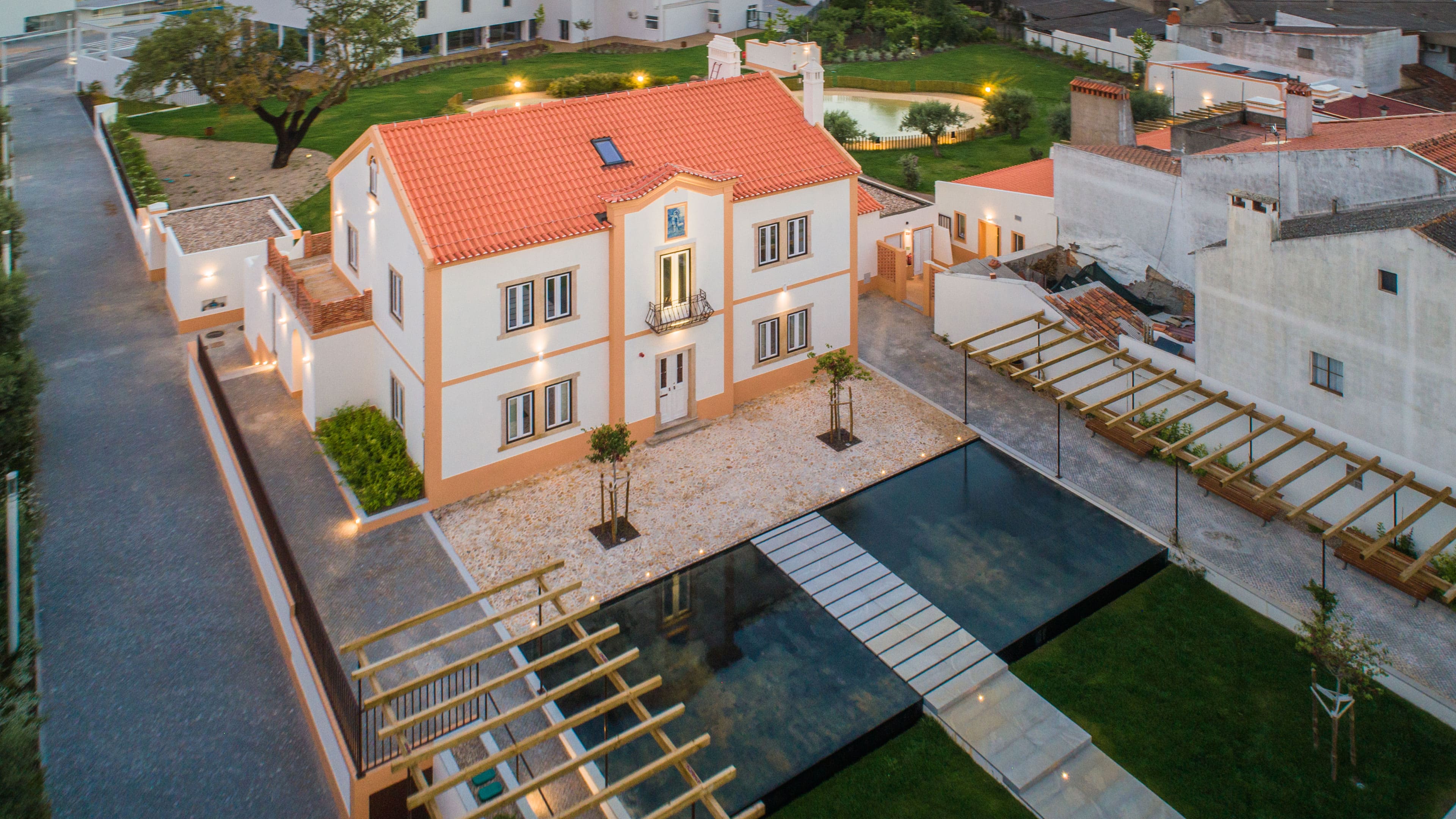 Casa das Artes e Eco-Laguna de Gavião