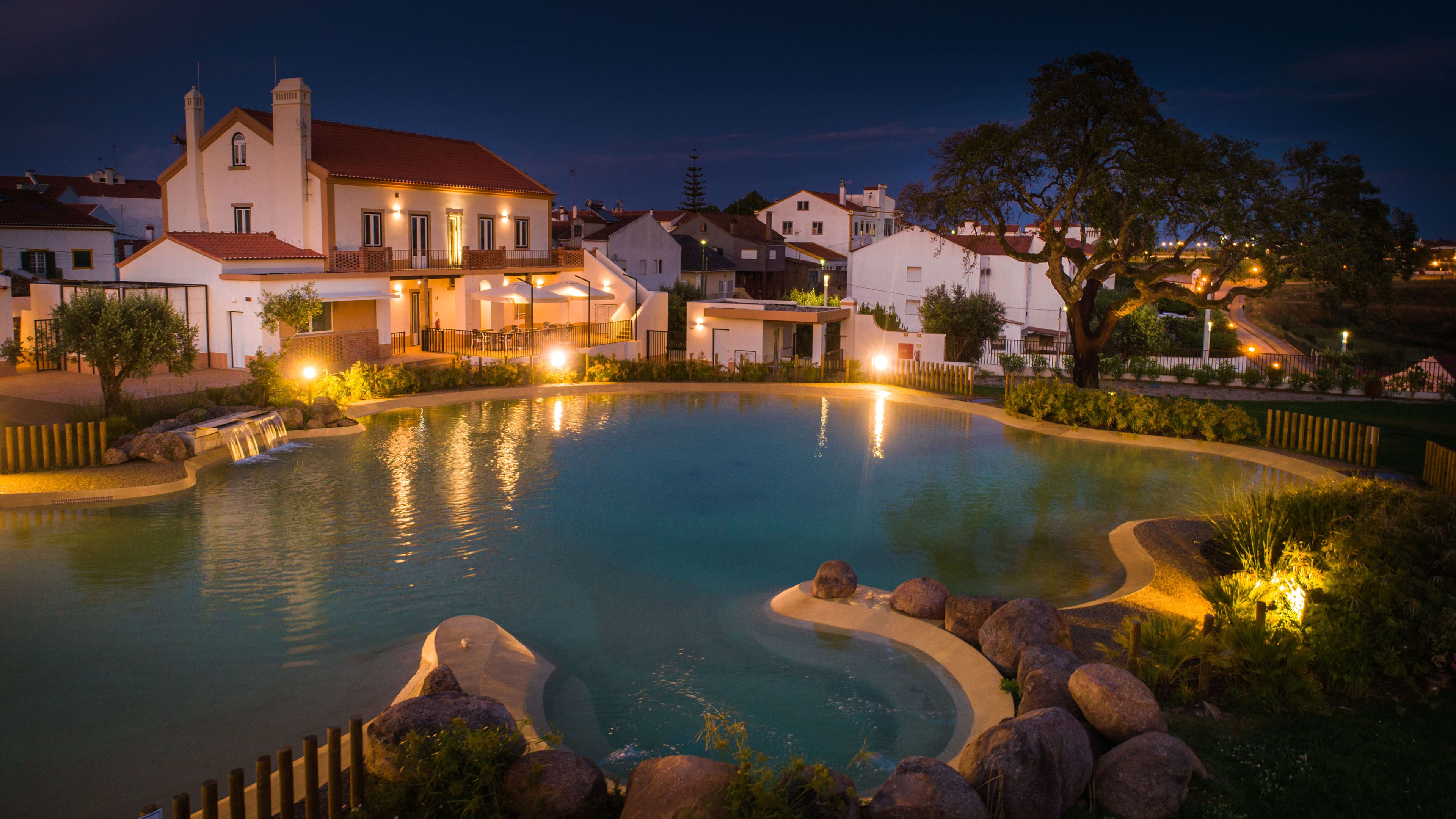 Casa das Artes e Eco-Laguna de Gavião